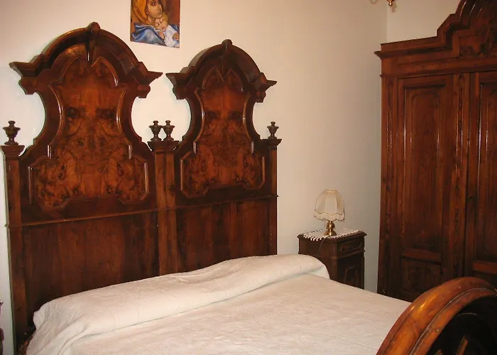 Patrizia * Torri Del Benaco