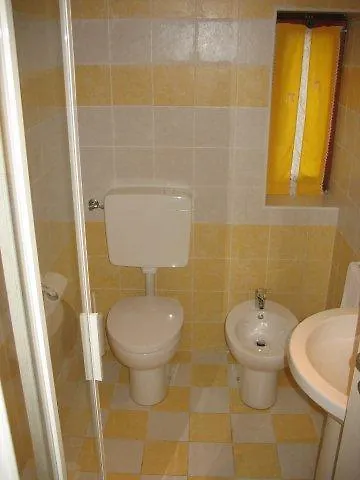 Villa Patrizia Torri Del Benaco