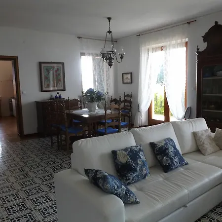 Patrizia Villa