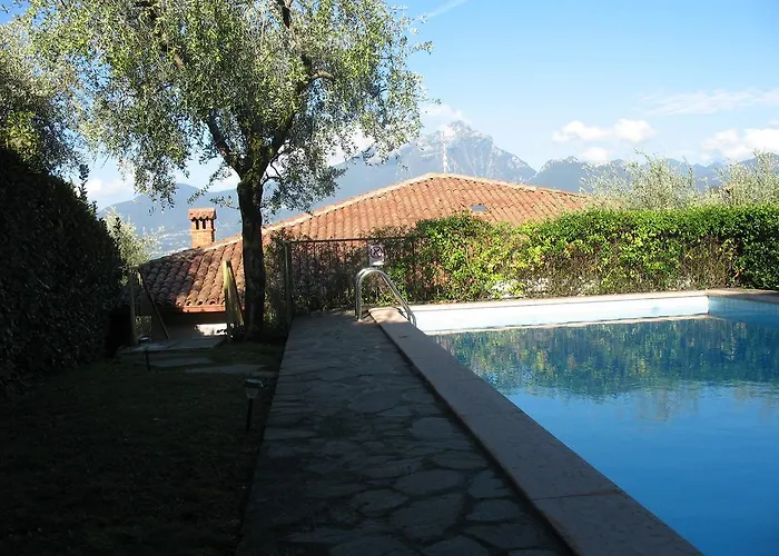 Patrizia Villa Torri Del Benaco